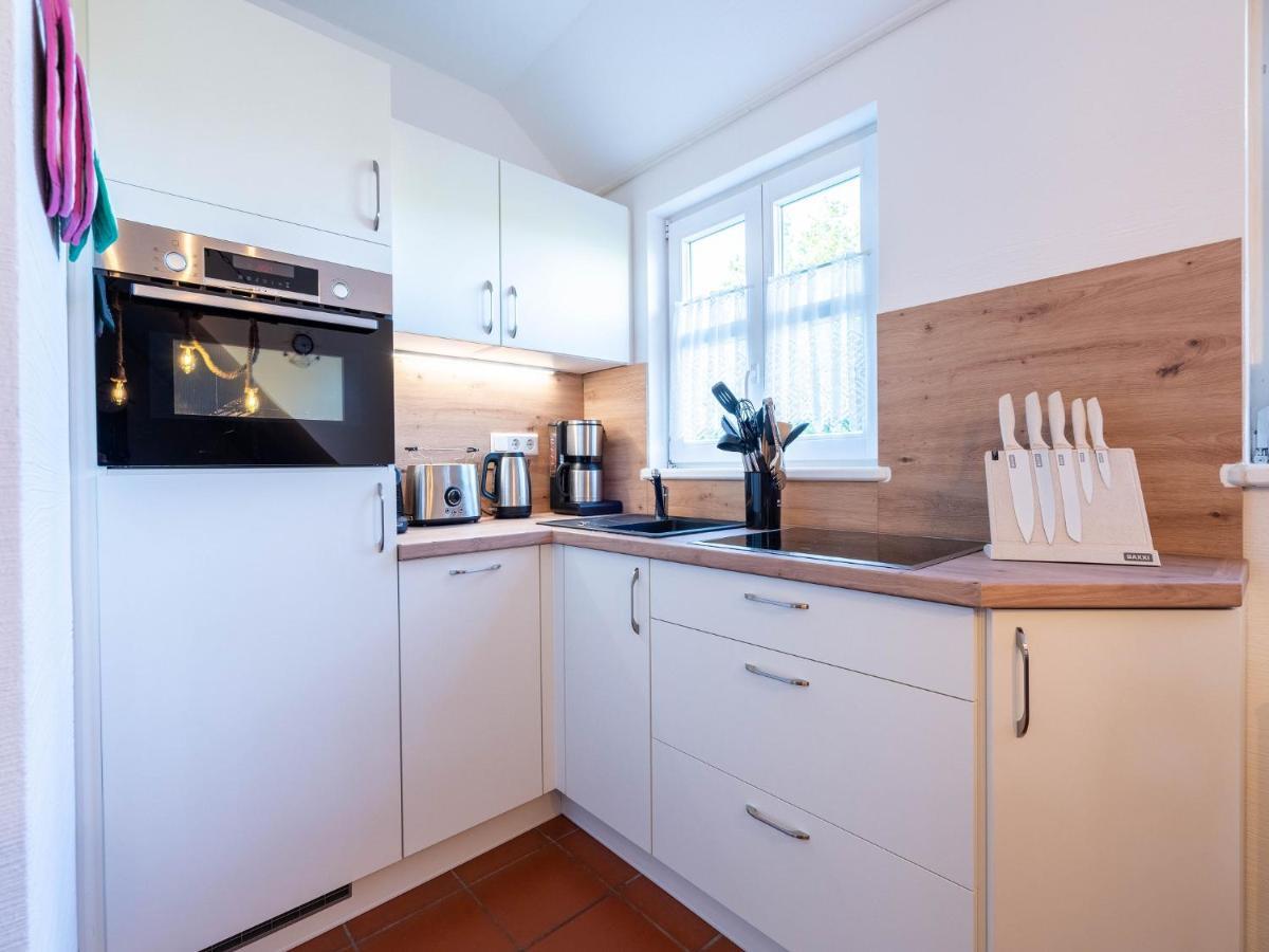 Feriendorf Rugana - Komfort Appartement Mit 1 Schlafzimmer B12 Dranske Exteriör bild